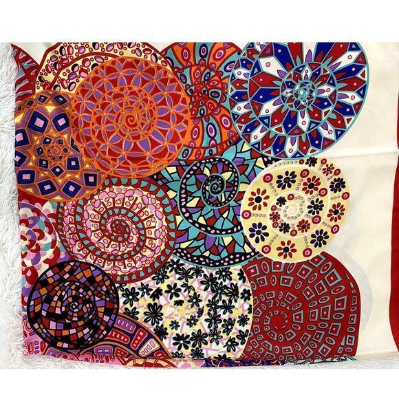 German Fuentes World of Circles Scarf  - Boutique - Picture 1 of 8